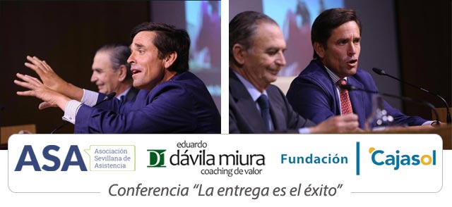 Conferencia de Eduardo Dávila Miura, Coaching de Valor "La entrega es el éxito" en la Fundación Cajasol Conferencia de Eduardo Dávila Miura, Coaching de Valor "La entrega es el éxito" en la Fundación Cajasol